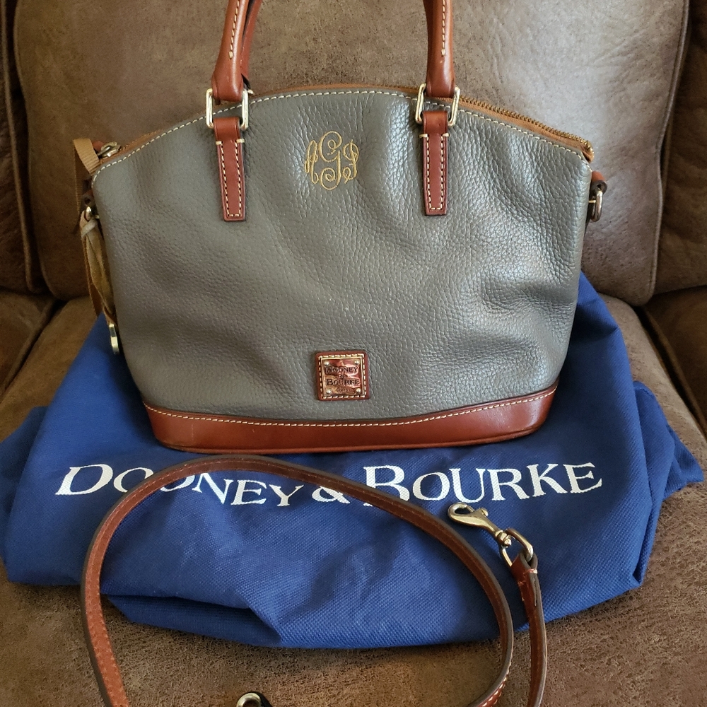 Vintage Dooney & Bourke Gray Pebbled Domed Zip Satchel/Shoulder Bag-Straps&Charm
